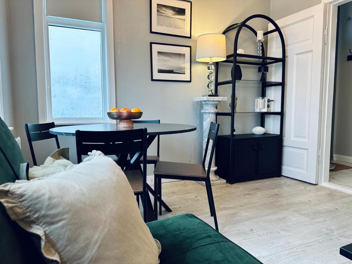 Castle Inn Apartments - Downtown Κεφλαβίκ Εξωτερικό φωτογραφία